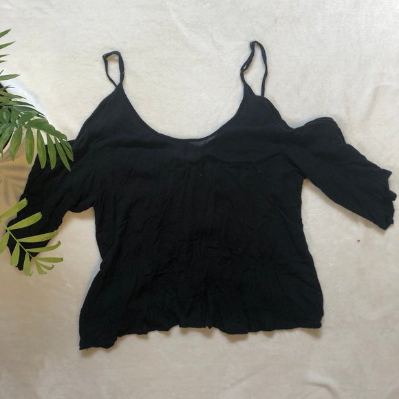 Hollister Cold Shoulder Top - Picture 7 of 7